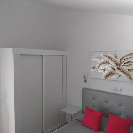 Сasa de vacaciones Santa Barbara By Placida Mar