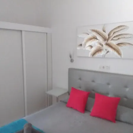 Santa Barbara By Placida Mar 度假居 *